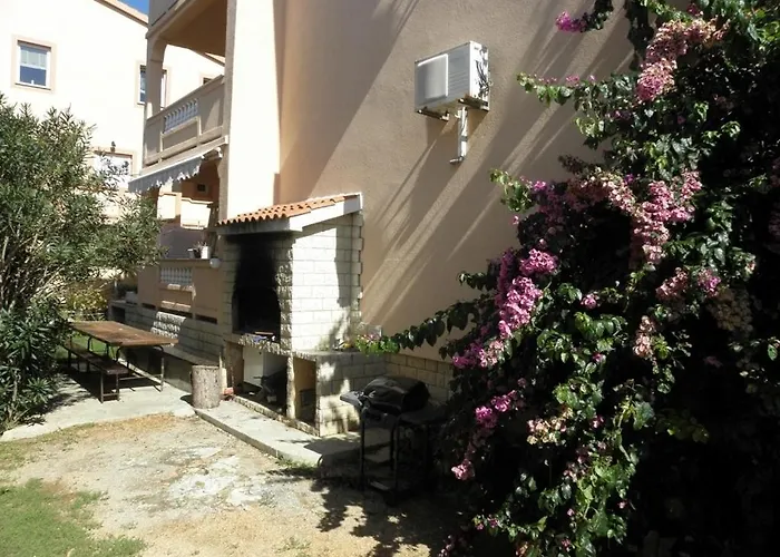 With A Parking Space Barbat, Rab - 14431 Appartamento *