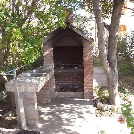 Apartament With A Parking Space Barbat, Rab - 14431 Barbat na Rabu