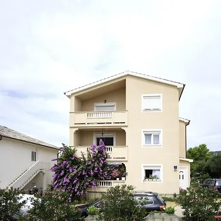 With A Parking Space Barbat, Rab - 14431 * Barbat na Rabu