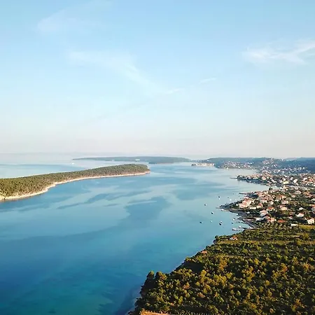 With A Parking Space Barbat, Rab - 14431 Апартаменты