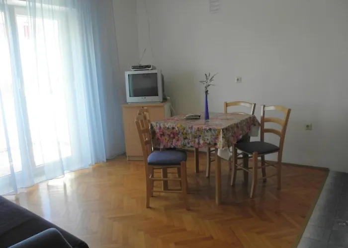With A Parking Space Barbat, Rab - 14431 Apartment Barbat na Rabu
